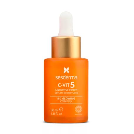 Sérum vitamina C antioxidante y antiedad que aporta luminosidad a la piel