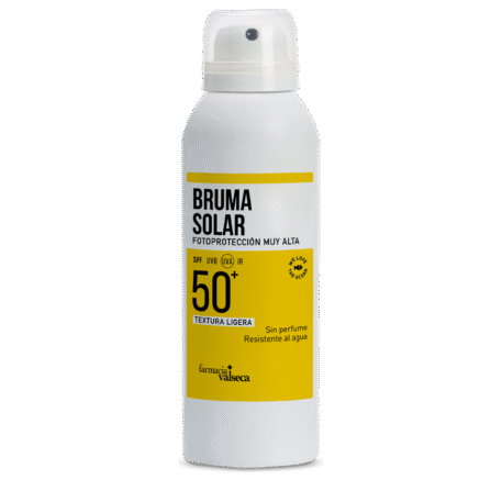 Bruma Solar 50+ de Farmacia Valseca es un protector solar en formato spray de 200 ml