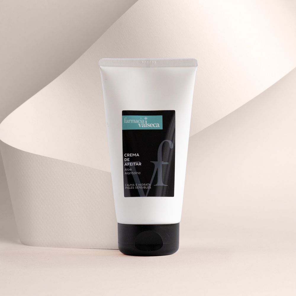 Farmacia Valseca Crema de afeitar Aloe y alantoína - Tubo de 150ml 1 Farmacia Valseca Crema de afeitar Aloe y alantoína - Tubo de 150ml